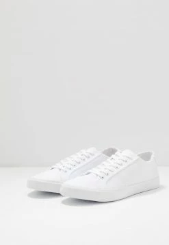 Pier One Hombre UNISEX - Zapatillas - White -PIER ONE Ventas 895ce6c8844d4e6a92f8f18a55672c6b