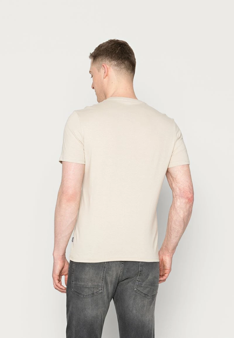 Pier One Hombre WITH BIRD STRAIGHT 5 PACK - Camiseta Básica - White/green/bordeaux/black/beige 5 Pier One Hombre WITH BIRD STRAIGHT 5 PACK - Camiseta Básica - White/green/bordeaux/black/beige - Imagen 3