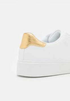 Pier One Unisexo UNISEX - Zapatillas - White/gold 13 Pier One Unisexo UNISEX - Zapatillas - White/gold -PIER ONE Ventas 92ec12ac22bb415e94b999369d095c3f