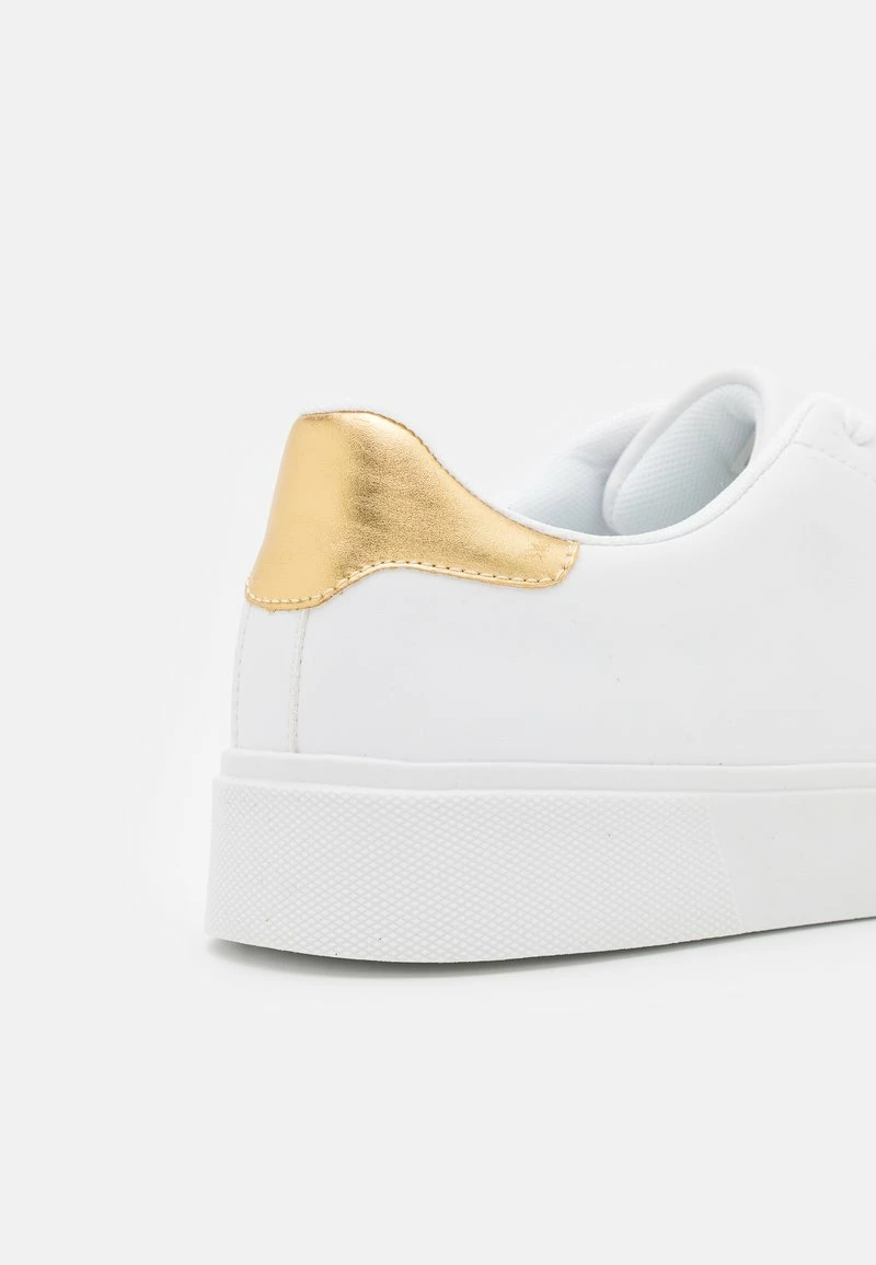 Pier One Unisexo UNISEX - Zapatillas - White/gold 8 Pier One Unisexo UNISEX - Zapatillas - White/gold - Imagen 6