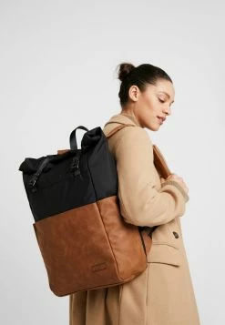 Pier One Unisexo UNISEX - Mochila - Brown/black 15 Pier One Unisexo UNISEX - Mochila - Brown/black -PIER ONE Ventas 93b6bfb6e5c8450b8a02c34b08599daf