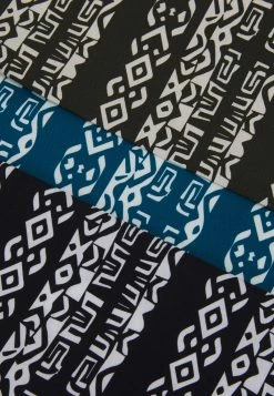 Pier One BANDANAS 3 PACK UNISEX - Pañuelo - Black/khaki/blue, Unisexo -PIER ONE Ventas 978c51e152634f8c960a7bb8e0131bdb
