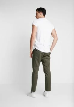 Pier One Hombre Camiseta Básica - White -PIER ONE Ventas 99d209c16e9b4c1eac954de0a49afc40