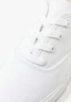 Pier One Unisexo UNISEX - Zapatillas - White 13 Pier One Unisexo UNISEX - Zapatillas - White -PIER ONE Ventas 9bb21991a2aa453391ba0653a4e00cfb