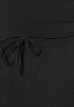 Pier One SET - Pijama - Black, Hombre -PIER ONE Ventas 9e39c472faa2433fa2162f6c6eeb0ab5