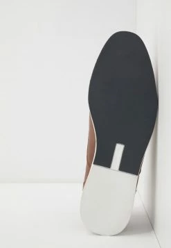 Pier One Hombre Zapatos Con Cordones - Cognac 12 Pier One Hombre Zapatos Con Cordones - Cognac -PIER ONE Ventas a0c25a60494c46728b0775e11baa2be4