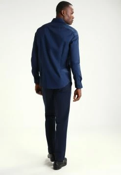 Pier One Hombre Camisa Elegante - Dark Blue 10 Pier One Hombre Camisa Elegante - Dark Blue -PIER ONE Ventas a8d79f2b2fb74bef81b546a2b265bf0d