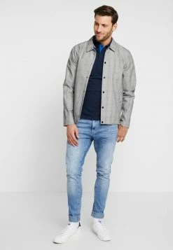 Pier One Hombre Polo - Dark Blue -PIER ONE Ventas ab5c7f866eb24b108327c8e3e7885514