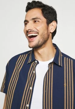 Pier One Hombre 5 PACK - Camiseta Básica - White/black/bordeaux -PIER ONE Ventas ad1e5f105df94e638daafdd57d29d49c