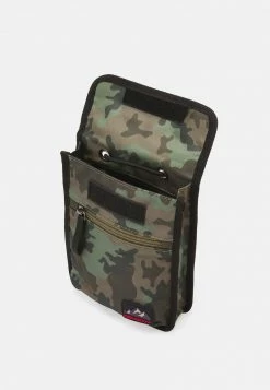 Pier One Unisexo UNISEX - Bandolera - Olive -PIER ONE Ventas ae3f0f3ec1e44221a20d773d2f3fd610