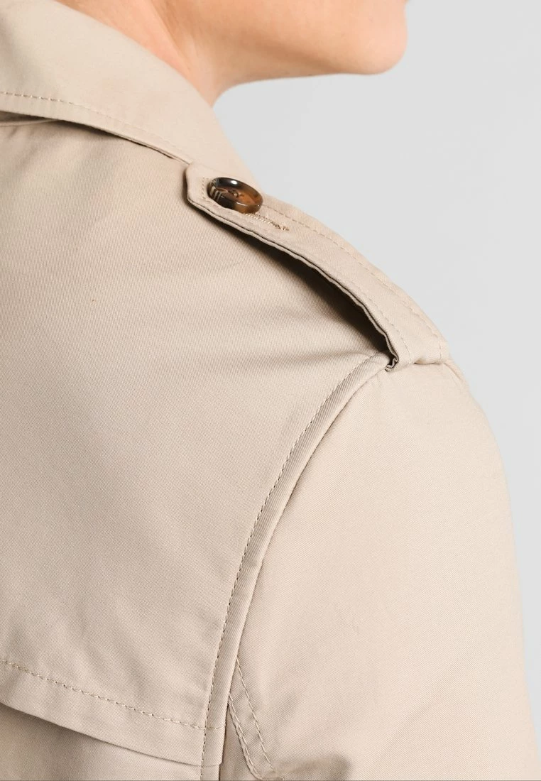 Pier One Hombre Gabardina - Beige 8 Pier One Hombre Gabardina - Beige - Imagen 6