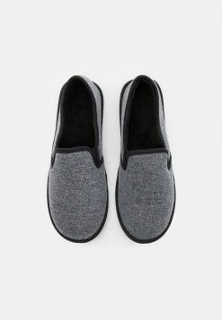 Pier One Unisexo UNISEX - Pantuflas - Dark Grey 11 Pier One Unisexo UNISEX - Pantuflas - Dark Grey -PIER ONE Ventas b075a13a438949ba84dce1875e6560a1