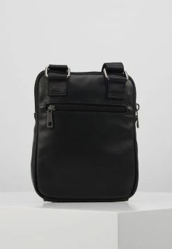 Pier One Hombre Bandolera - Black 11 Pier One Hombre Bandolera - Black -PIER ONE Ventas b24154066bf247f79e90bc0c64acad17