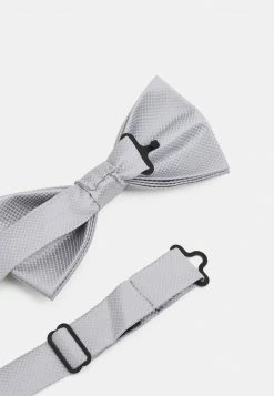 Pier One Hombre Pajarita - Silver -PIER ONE Ventas b36656c871974b67aa5df090d5f81df6