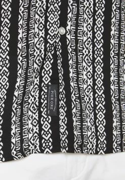 Pier One Hombre Camisa - Black 14 Pier One Hombre Camisa - Black -PIER ONE Ventas b4e3ab36a0cc4b79b9b71a9f3b8f439f