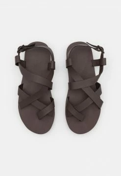 Pier One Hombre Sandalias De Dedo - Dark Brown -PIER ONE Ventas b76a7b15ba8d4d6dbcf163b288e58293