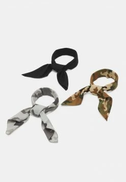 Pier One Unisexo BANDANA UNISEX 3 PACK - Pañuelo - Black/grey/olive