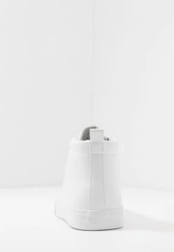 Pier One Unisexo UNISEX - Zapatillas Altas - White -PIER ONE Ventas bfa354986049429893f7b2852a8b773b