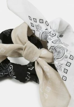 Pier One Unisexo BANDANA UNISEX 3 PACK - Pañuelo - Black/white/beige 7 Pier One Unisexo BANDANA UNISEX 3 PACK - Pañuelo - Black/white/beige -PIER ONE Ventas c2ede95d3e4443e6ac8cd75fce932acc