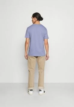 Pier One Hombre Camiseta Estampada - Lilac 12 Pier One Hombre Camiseta Estampada - Lilac -PIER ONE Ventas c4b77e19b1244a51bad0d9ec7ae9b124