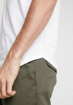 Pier One Hombre Camiseta Básica - White -PIER ONE Ventas c588fcf93f2c454283c2c1eb10de81ae