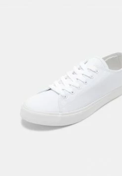 Pier One Unisexo UNISEX - Zapatillas - White 15 Pier One Unisexo UNISEX - Zapatillas - White -PIER ONE Ventas c75e14938c09423cbf51000b008f950c