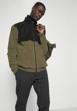 Pier One Hombre Forro Polar - Black/olive -PIER ONE Ventas c80b115cb8da4237871889c2536d8abe