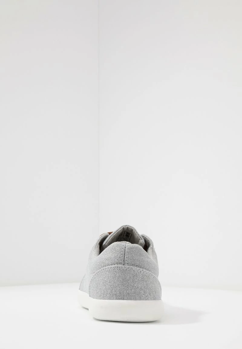 Pier One UNISEX - Zapatillas - Light Grey, Unisexo 6 Pier One UNISEX - Zapatillas - Light Grey, Unisexo - Imagen 4