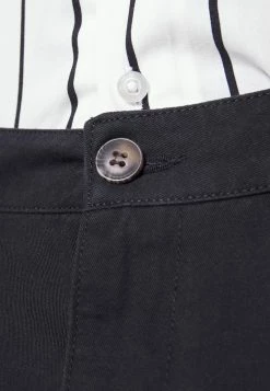 Pier One Hombre 2 PACK - Shorts - Black/olive -PIER ONE Ventas c8820f9e55d04242888847594dabac20