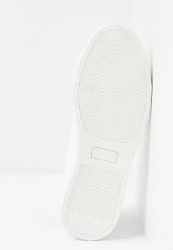 Pier One Unisexo Zapatillas - White 12 Pier One Unisexo Zapatillas - White -PIER ONE Ventas ca3e593abeb04f8aa312ee92e281a541