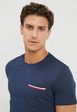 Pier One Camiseta Básica - Mottled Dark Blue, Hombre 11 Pier One Camiseta Básica - Mottled Dark Blue, Hombre -PIER ONE Ventas cf0b128f23eb42d29f229a8b186e6078
