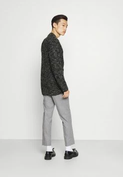 Pier One Hombre Jersey De Punto - Mottled Dark Grey 10 Pier One Hombre Jersey De Punto - Mottled Dark Grey -PIER ONE Ventas d0f1578bc185446eaafda9bce49b9663