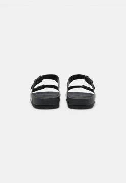 Pier One UNISEX - Pantuflas - Black, Unisexo -PIER ONE Ventas d9e912440b1f48ef89780c792dc42065