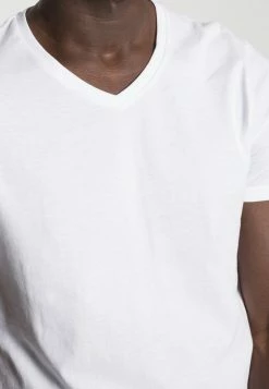 Pier One Hombre 3 PACK - Camiseta Básica - White/black/light Grey 15 Pier One Hombre 3 PACK - Camiseta Básica - White/black/light Grey -PIER ONE Ventas e59fd4a773ff4e2da1f149bee48df656