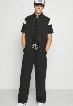 Pier One Hombre SLEEVE BLOCK NEW - Camiseta Estampada - Black/white -PIER ONE Ventas e8eb635624d14dde907e4fc0f64f0526