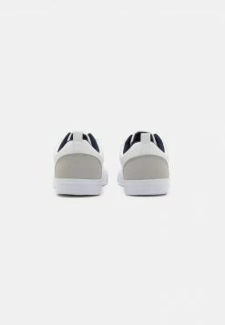 Pier One Unisexo UNISEX - Zapatillas - White -PIER ONE Ventas e97bf5b61f0d467ca8aec55fa84b26c2