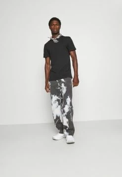 Pier One Hombre 3 PACK - Camiseta Básica - Black/mottled Dark Grey/bordeaux