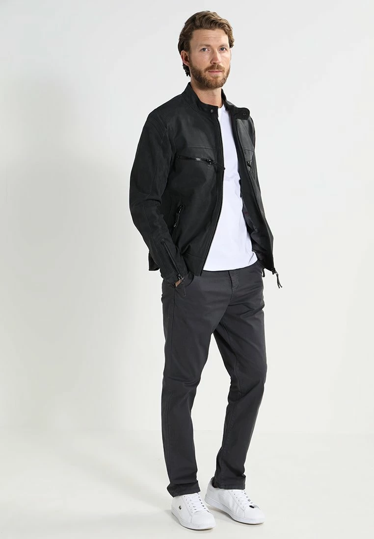 Pier One Hombre 2 PACK - Camiseta Básica - White 4 Pier One Hombre 2 PACK - Camiseta Básica - White - Imagen 2