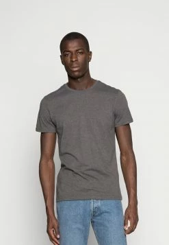 Pier One 3 PACK - Camiseta Básica - Black/grey/green, Hombre 13 Pier One 3 PACK - Camiseta Básica - Black/grey/green, Hombre -PIER ONE Ventas ee89d58fc61140e19ce307b0b3b5e4cf