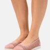 Pier One LEATHER - Bailarinas - Light Pink, Mujer -PIER ONE Ventas ef4467cbd9ba49f98f4b6f75c4d561d4