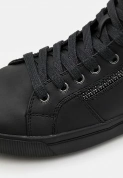 Pier One Hombre Zapatillas Altas - Black 13 Pier One Hombre Zapatillas Altas - Black -PIER ONE Ventas f01ae37c752e4851b7fe4aca549e5193