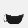 Pier One Unisexo UNISEX - Bandolera - Black 2 Pier One Unisexo UNISEX - Bandolera - Black -PIER ONE Ventas f28802b8d33a4a8eaaff77712f75f5ac