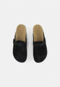 Pier One Unisexo Sandalias Planas - Black -PIER ONE Ventas f59c33f6c7a3479bb78b29b076385564