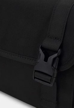 Pier One Unisexo UNISEX - Bandolera - Black -PIER ONE Ventas f6be7e6f25484afd818fa13238f4a0f4