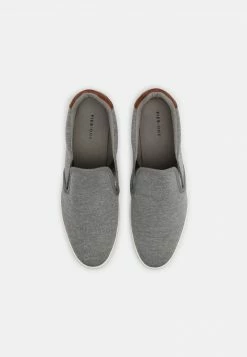 Pier One Unisexo UNISEX - Mocasines - Dark Grey 12 Pier One Unisexo UNISEX - Mocasines - Dark Grey -PIER ONE Ventas fd4006995ad74583bd5d996537dcc72b