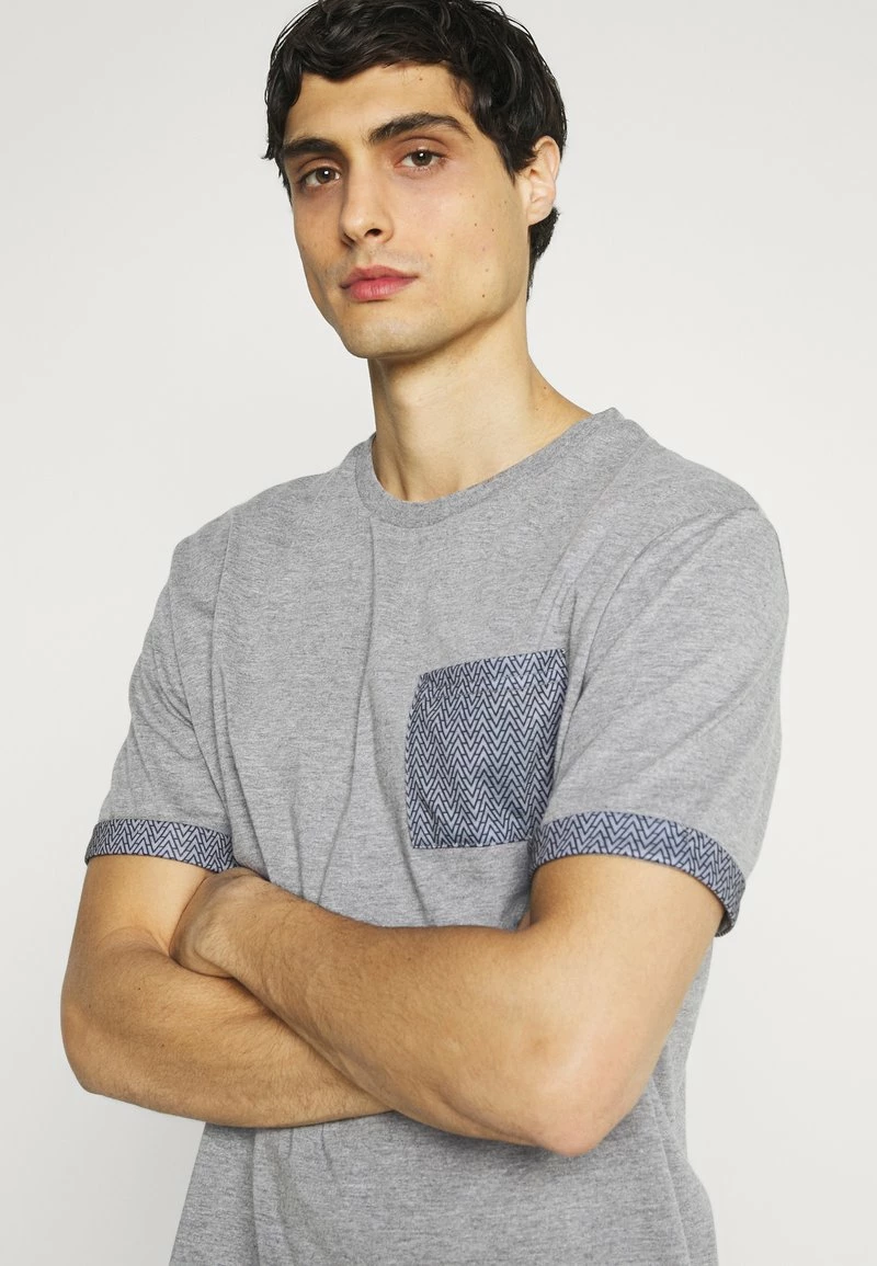 Pier One Camiseta Estampada - Mottled Grey, Hombre 6 Pier One Camiseta Estampada - Mottled Grey, Hombre - Imagen 4