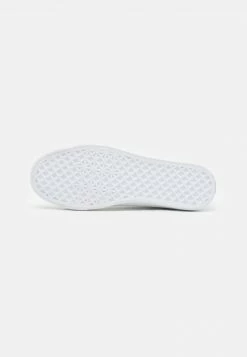 Pier One Unisexo UNISEX - Zapatillas - White 12 Pier One Unisexo UNISEX - Zapatillas - White -PIER ONE Ventas fe9a5a12fd394e6b9e7219ab19b4c24f